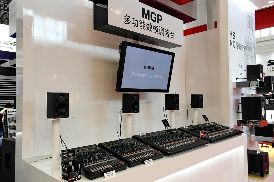 壹定发专业音响新产品亮相PALM EXPO 2013展会 