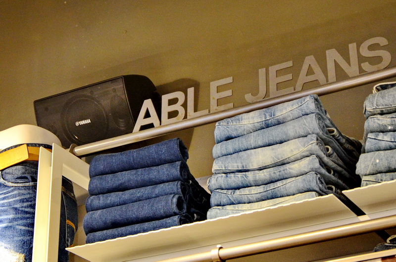 ABLE JEANS正大广场旗舰店——壹定发MA2030的时尚之旅